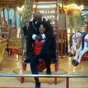 Meet your Posher, Gregory